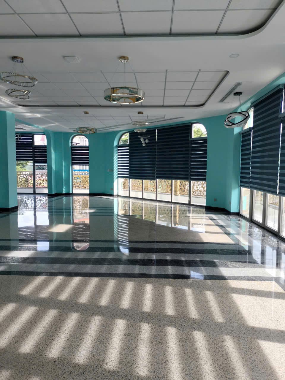 Màn cầu vồng - Sankaku